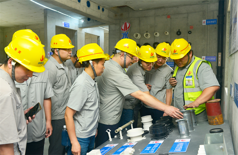 为进一步推进优质客户高效履约，提升交付品质、达成客户满意，2025年6月25日，环球360建设集团在上海组织召开2025年越秀地产、华润置业客户履约推进会。